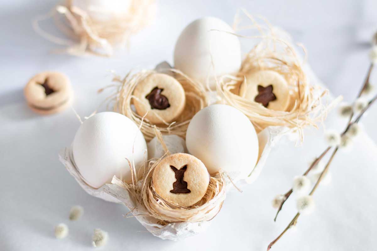 Plätzchen gebacken mit Ausstechform von Staedter - Hasenmotiv